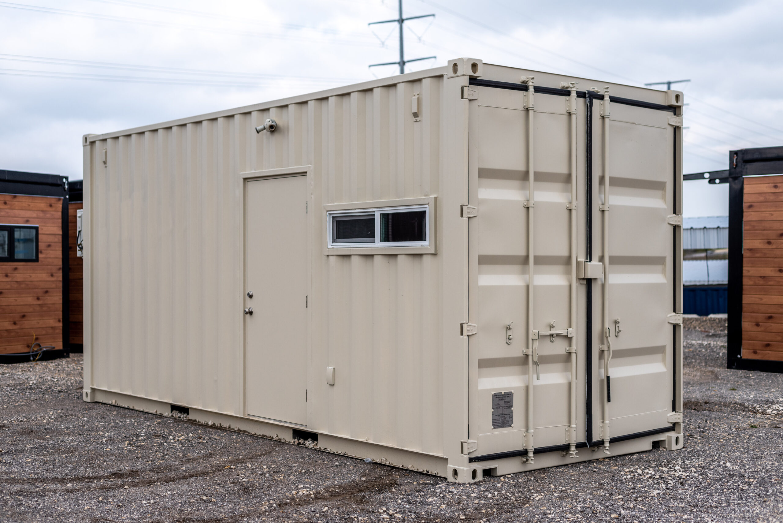 Mobile Laundromat, Container Laundromat Bob's Containers / Bob's