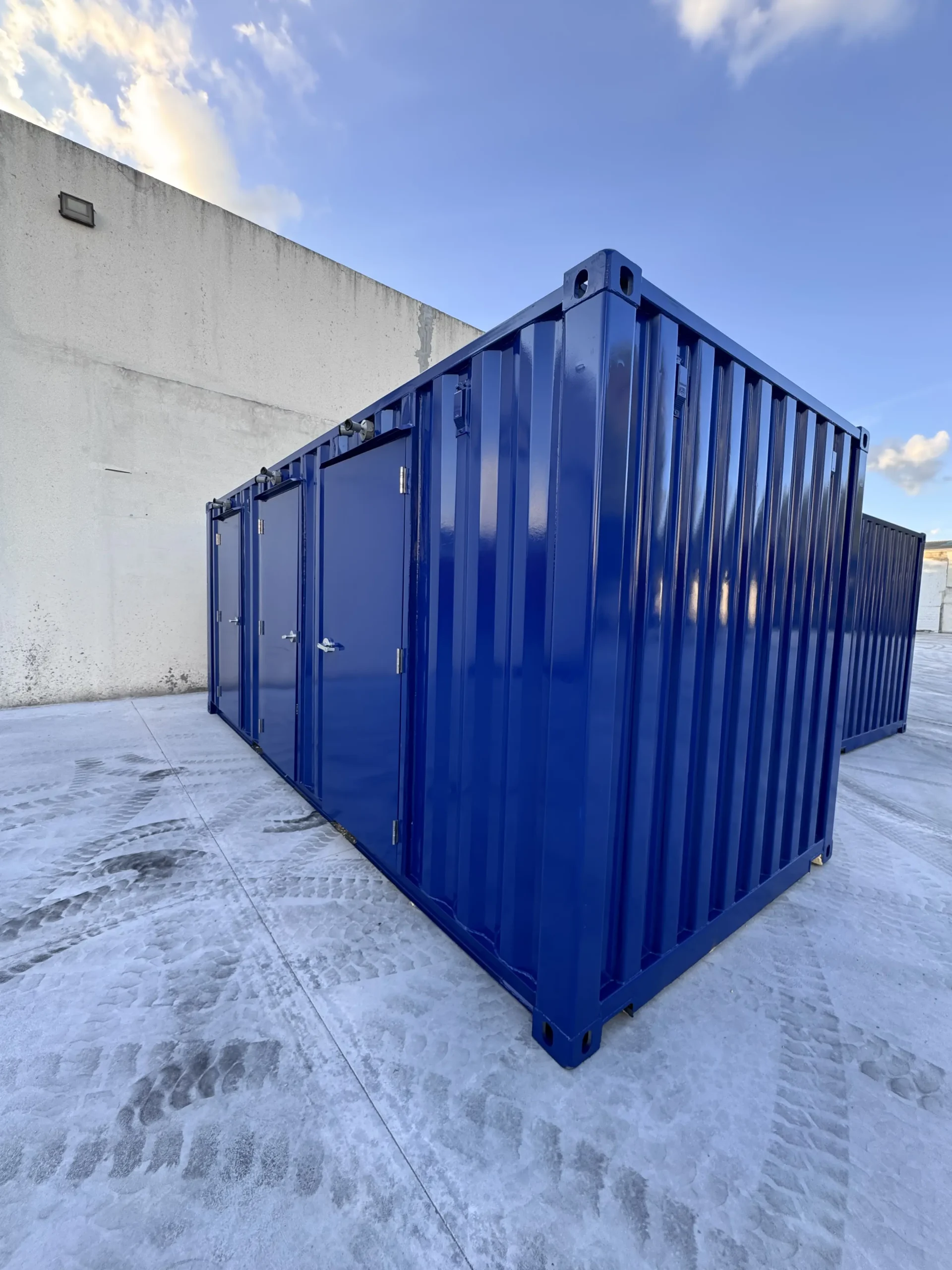 https://bobscontainers.com/wp-content/uploads/2025/09/IMG_9317-scaled.webp